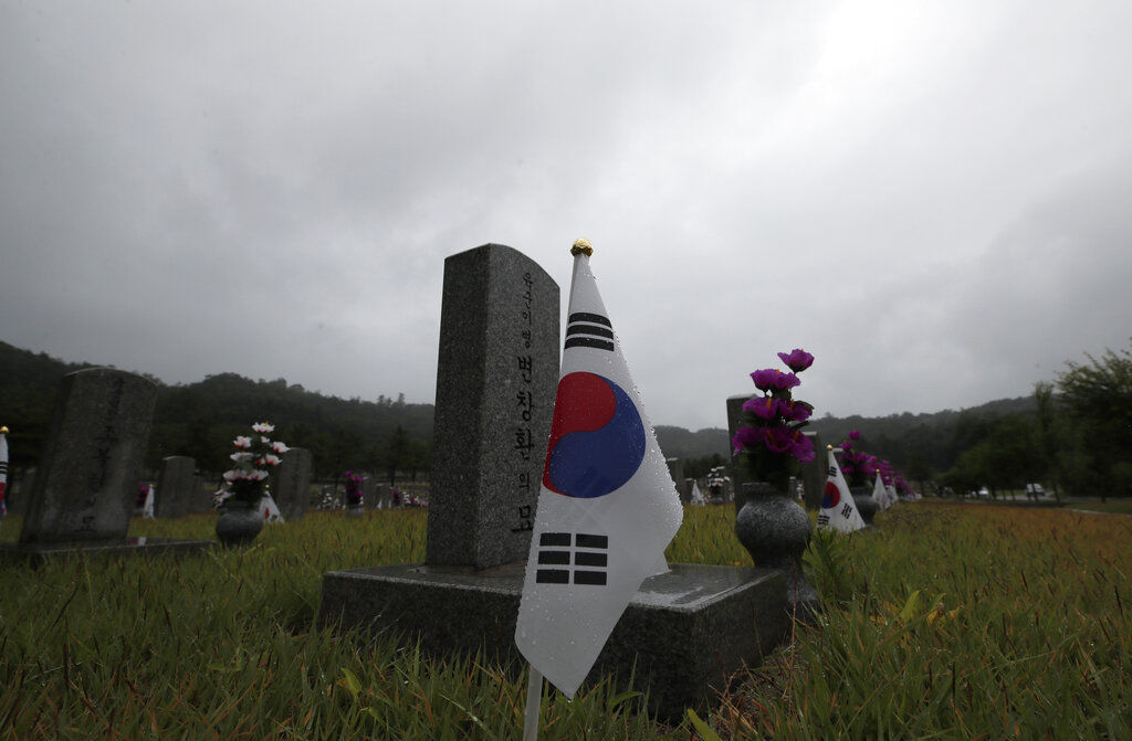 APTOPIX South Korea Koreas War Anniversary
